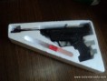 Pistola a postones 4,5 mm